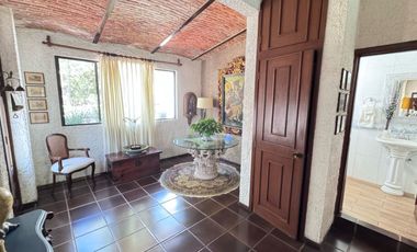 CASA EN VENTA EN LAS CAÑADAS