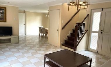 Beautiful Three Bedrooms House in Garden Ridge