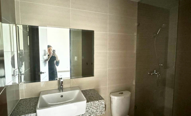 1 Bedroom Condo FOR SALE in The Florence McKinley Hill across Chinese International School