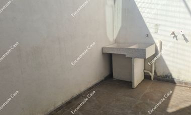 CASA NUEVA SOBRE CAMINO VIEJO A TEJERIAS