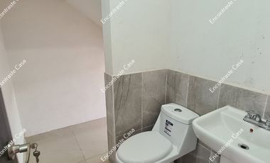 CASA NUEVA SOBRE CAMINO VIEJO A TEJERIAS