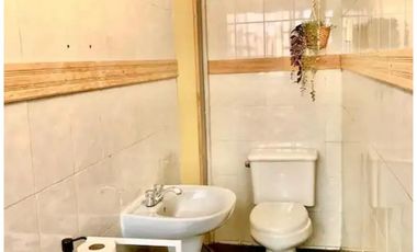 VENTA DE EDIFICIO DE 3 DEPARTAMENTOS PRODUCTIVOS