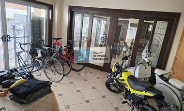 4 Bedroom House For Sale in North Town Homes