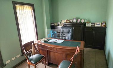 4 Bedroom House For Sale in North Town Homes
