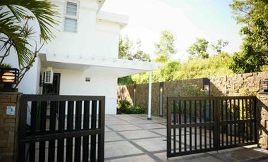 Splendido Tagaytay 5 Bedroom House and Lot For Sale in Tagaytay Nasugbu Laurel Batangas +