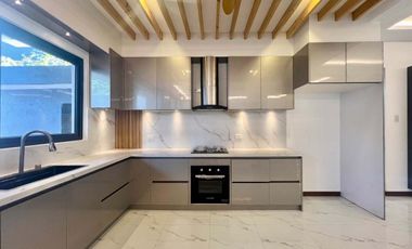 𝟕 𝐁𝐑 𝐇𝐨𝐮𝐬𝐞 𝐚𝐧𝐝 𝐋𝐨𝐭 𝐟𝐨𝐫 𝐒𝐚𝐥𝐞 𝐚𝐭 𝐓𝐢𝐦𝐨𝐭𝐡𝐲 𝐌𝐮𝐥𝐭𝐢𝐧𝐚𝐭𝐢𝐨𝐧𝐚𝐥 𝐢𝐧 𝐏𝐚𝐫𝐚𝐧̃𝐚𝐪𝐮𝐞 𝐂𝐢𝐭𝐲