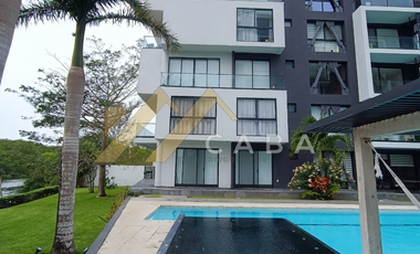 DEPARTAMENTO FRENTE AL RÍO DE 3 RECÁMARAS  CON BAÑO CADA UNA