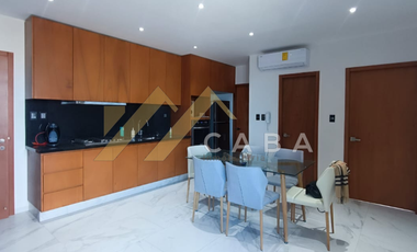 DEPARTAMENTO AMUEBLADO EN RENTA. FRENTE AL MAR