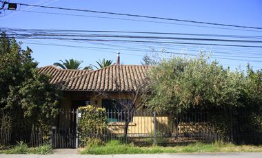 Hermosa casa en 5 Norte a pasos de UCM, Las Rastras