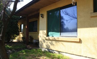 Hermosa casa en 5 Norte a pasos de UCM, Las Rastras