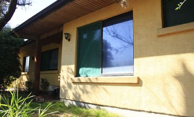 Hermosa casa en 5 Norte a pasos de UCM, Las Rastras