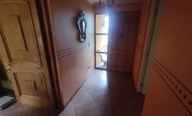 Hermosa casa en 5 Norte a pasos de UCM, Las Rastras