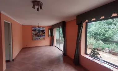 Hermosa casa en 5 Norte a pasos de UCM, Las Rastras