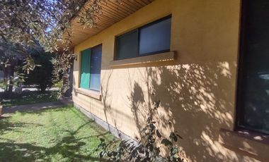 Hermosa casa en 5 Norte a pasos de UCM, Las Rastras