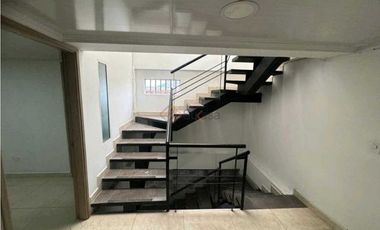 VENDO CASA SECTOR CORALES PEREIRA COD 8155194