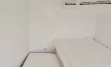 Moderno Flat en primer piso con piscina!