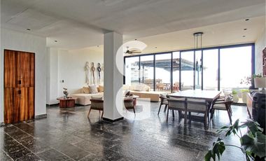 Casa en Venta en Puerto Morelos en Bahía Petempich Frente al Mar con 7 Rec