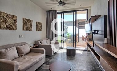 Casa en Venta en Puerto Morelos en Bahía Petempich Frente al Mar con 7 Rec