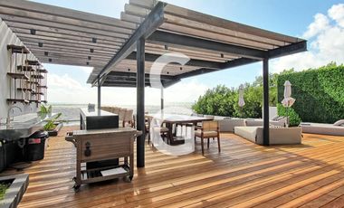 Casa en Venta en Puerto Morelos en Bahía Petempich Frente al Mar con 7 Rec