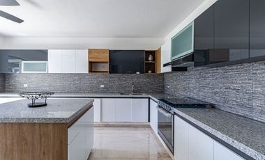 CASA EN VENTA EN FRACCIONAMIENTO CON SEGURIDAD A 10 MINUTOS DE BRISAS, FRENTE AL TEC DE MONTERREY CUERNAVACA