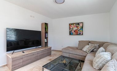 CASA EN VENTA EN FRACCIONAMIENTO CON SEGURIDAD A 10 MINUTOS DE BRISAS, FRENTE AL TEC DE MONTERREY CUERNAVACA