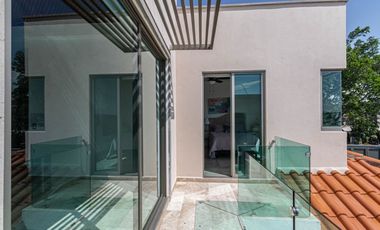 CASA EN VENTA EN FRACCIONAMIENTO CON SEGURIDAD A 10 MINUTOS DE BRISAS, FRENTE AL TEC DE MONTERREY CUERNAVACA