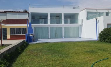 Alquiler de casa de playa en el Club Solimar