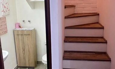 Buena y Linda Casa 4D 2B Remodelada en Condominio seguro