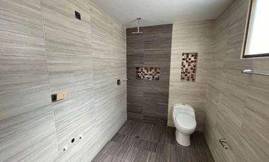 CASA AMPLIA MODERNA EN SAN IGNASIO PASTO NARIÑO TRES PARQUEADEROS