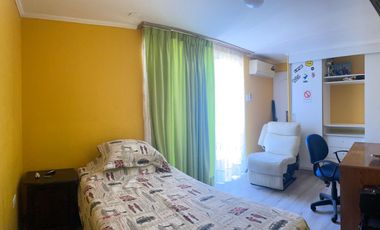 🏡 CASA EN VENTA – 2 PISOS, REGULARIZADA Y AMOBLADA 📍