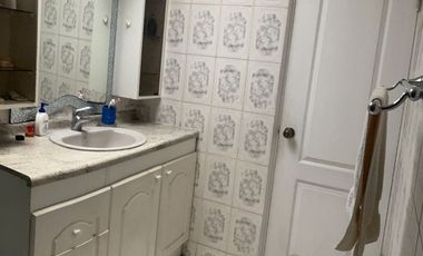 🏡 CASA EN VENTA – 2 PISOS, REGULARIZADA Y AMOBLADA 📍