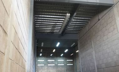 BODEGA CON MOSTRADOR DE VENTAS Y OFICINAS, EN LA COLONIA MIGUEL ALEMÁN CULIACÁN SINALOA. CERCA DEL BLV  GENERAL GABRIEL LEYVA SOLANO