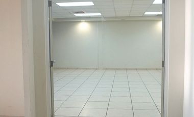BODEGA CON MOSTRADOR DE VENTAS Y OFICINAS, EN LA COLONIA MIGUEL ALEMÁN CULIACÁN SINALOA. CERCA DEL BLV  GENERAL GABRIEL LEYVA SOLANO