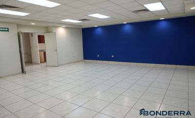 BODEGA CON MOSTRADOR DE VENTAS Y OFICINAS, EN LA COLONIA MIGUEL ALEMÁN CULIACÁN SINALOA. CERCA DEL BLV  GENERAL GABRIEL LEYVA SOLANO