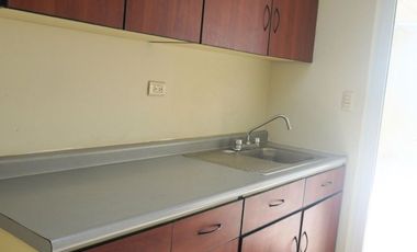 BODEGA CON MOSTRADOR DE VENTAS Y OFICINAS, EN LA COLONIA MIGUEL ALEMÁN CULIACÁN SINALOA. CERCA DEL BLV  GENERAL GABRIEL LEYVA SOLANO