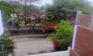 CASA EN VENTA - URB. LA ALBORADA - PIURA