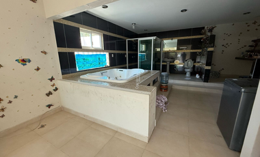Casa en Venta, Col. La Luz