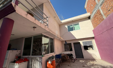 Casa en Venta, Col. La Luz