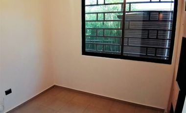 EXCELENTE CASA REMODELADA, SIMON BOLIVAR CON MONTENEGRO, ÑUÑOA, 4 DORMITORIOS, 3 BAÑOS, ESTACIONAMIENTOS, BODEGAS, BUEN PATIO