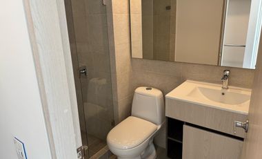 BAJO DE PRECIO  ARRIENDO ESPECTACULAR APTO. NUEVO NORTE DE BOGOTA.