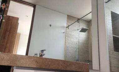 Vendo casa  ESQUINERA CONDOMINIO CLUB HOUSE, 173.14 Mts de construccipn, con un lote de 235.19 mts , la casa es de 2 pisos, sala comedor, cocina, lava