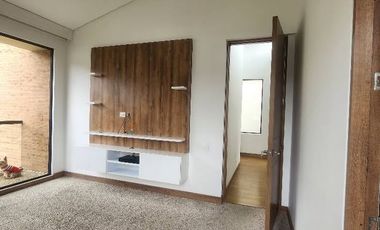 Vendo casa  ESQUINERA CONDOMINIO CLUB HOUSE, 173.14 Mts de construccipn, con un lote de 235.19 mts , la casa es de 2 pisos, sala comedor, cocina, lava