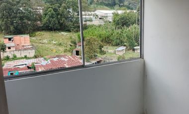 Arriendo apartamento en La Estrella sector La Tablaza