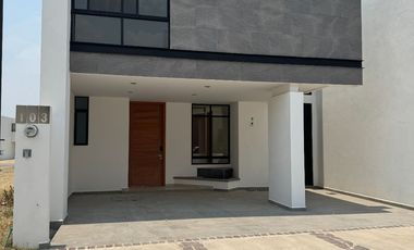 CASA EN VENTA FRACCIONAMIENTO TABACHINES