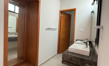 CASA EN VENTA FRACCIONAMIENTO TABACHINES