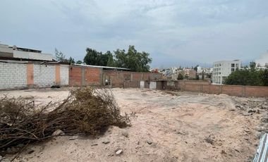 Se Vende Terreno Comercial En Av. Ejercito, Cerro Colorado