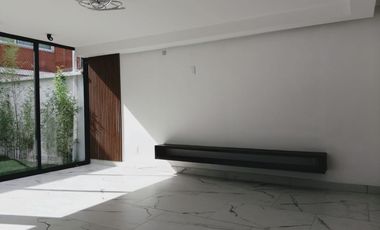 CASA EN VENTA BELLAVISTA SATELITE