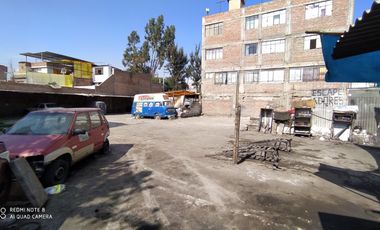 Se Vende Terreno En Av. Dolores, Arequipa