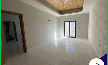RESIDENCIA NUEVA DE UNA PLANTA