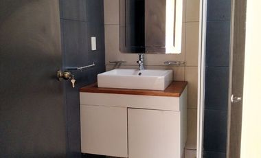 HERMOSA RESIDENCIA EN RENTA - RESIDENCIAL 